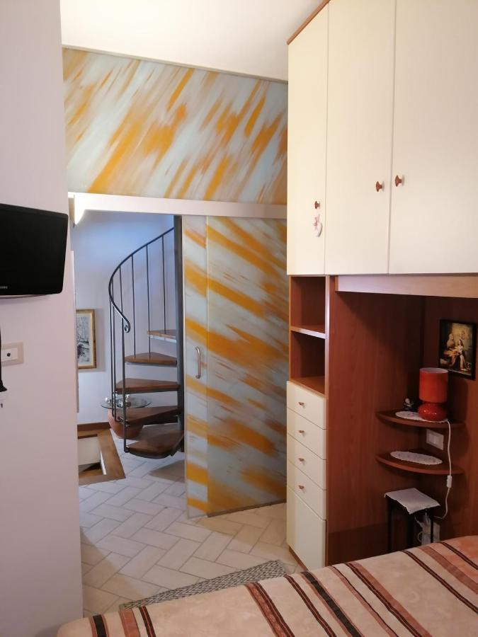 דירות לוקה Casina Torretta מראה חיצוני תמונה