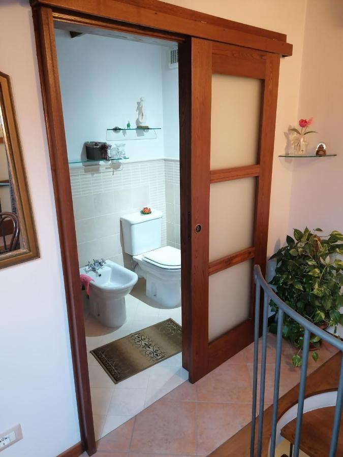 דירות לוקה Casina Torretta מראה חיצוני תמונה